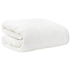 Couette 4 saisons Lestona pliée en deux