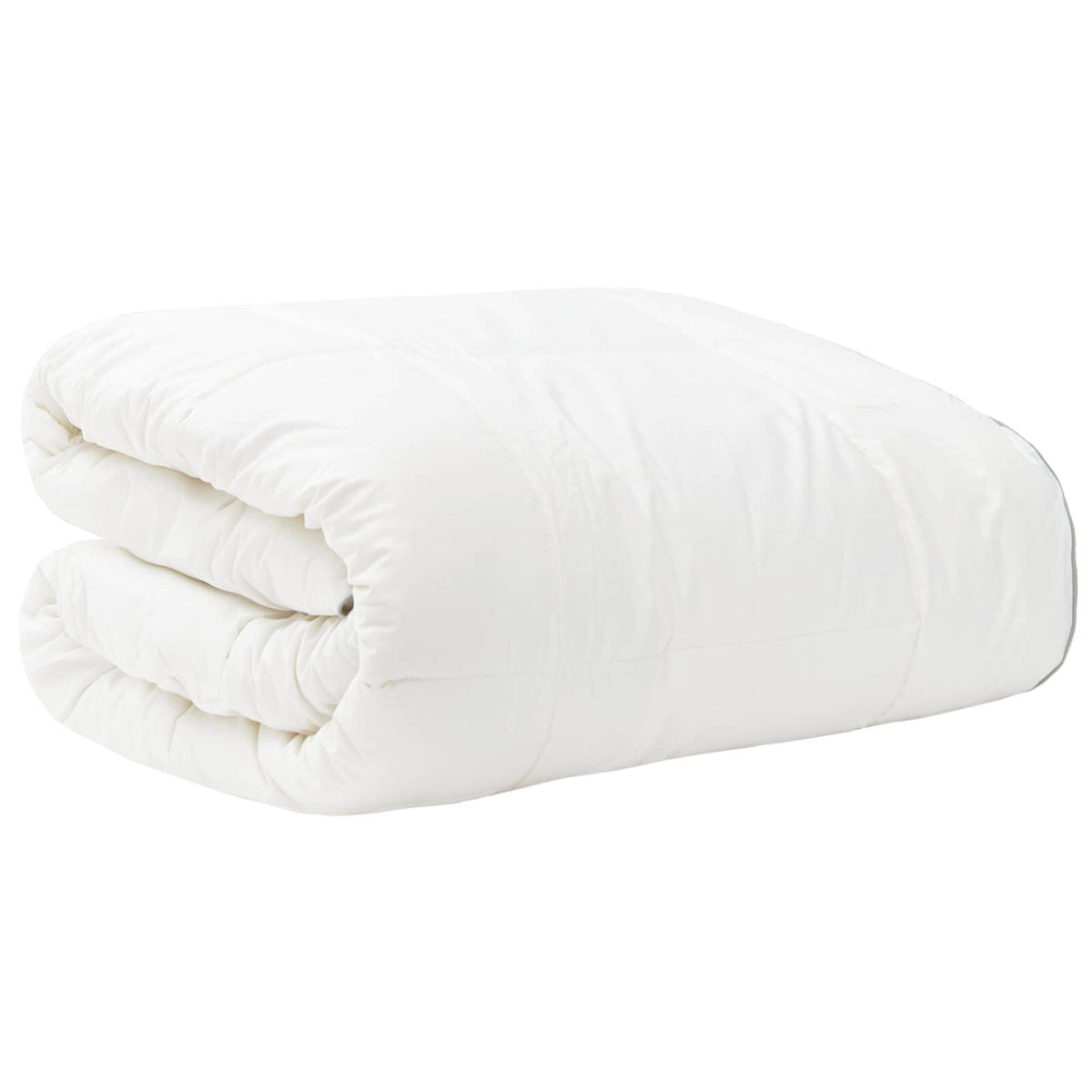 Couette 4 saisons Lestona pliée en deux